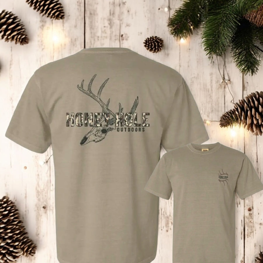 Short Sleeve - Deer Skull Mount